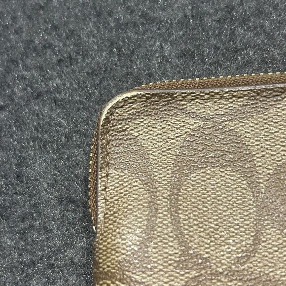 COACH F58035 Corner Zip Wristlet Signature Khaki PVC Ivory Leather Stripe - Picture 7 of 7